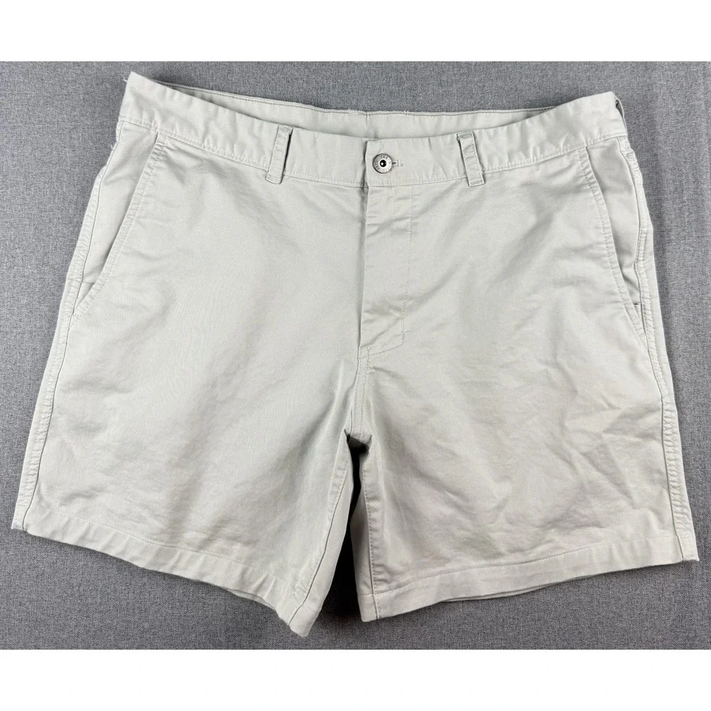 The North Face Men's Light Gray Shorts Size 36 Stretch Outdoor Hiking Casual